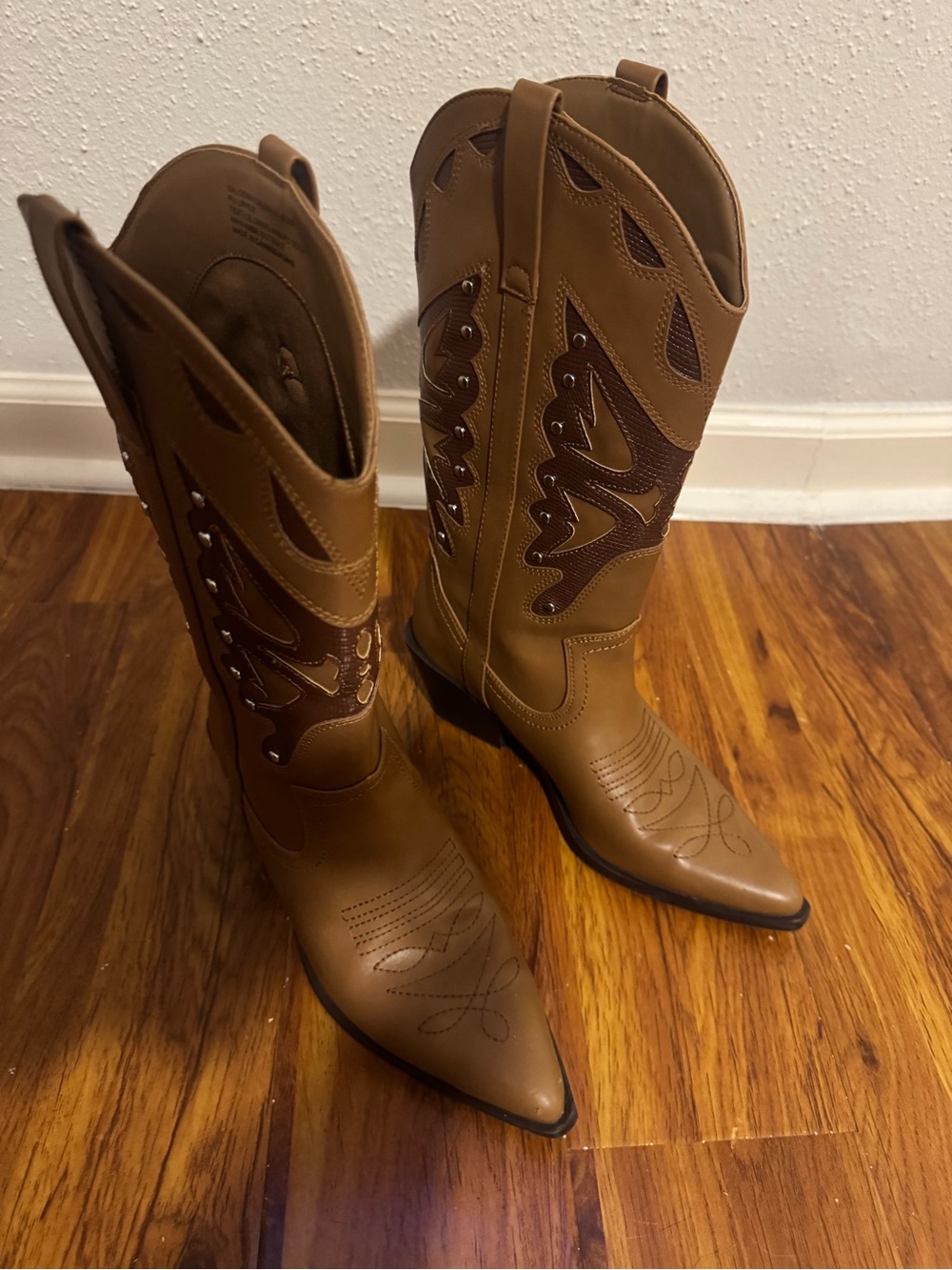 Women's Tan Western Cowboy Boots - Madden Girl